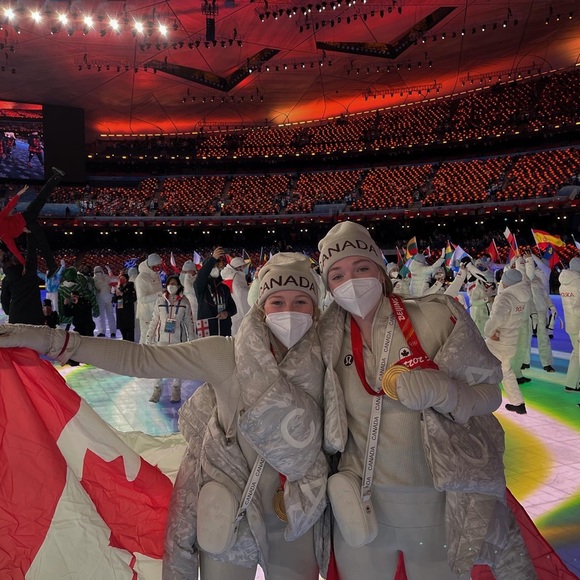 Meet your Posher, Sarah - Picture 5 of 5